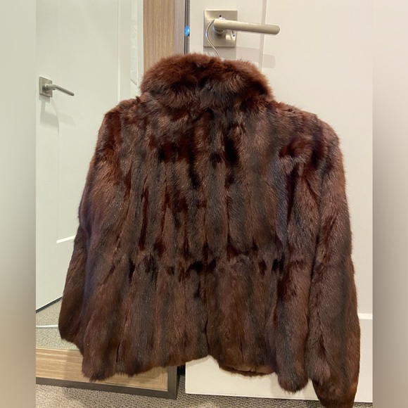 Vintage Fur Cape - Picture 1 of 3